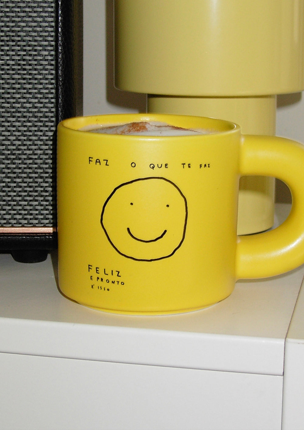 FAZ O QUE TE FAZ FELIZ E PRONTO